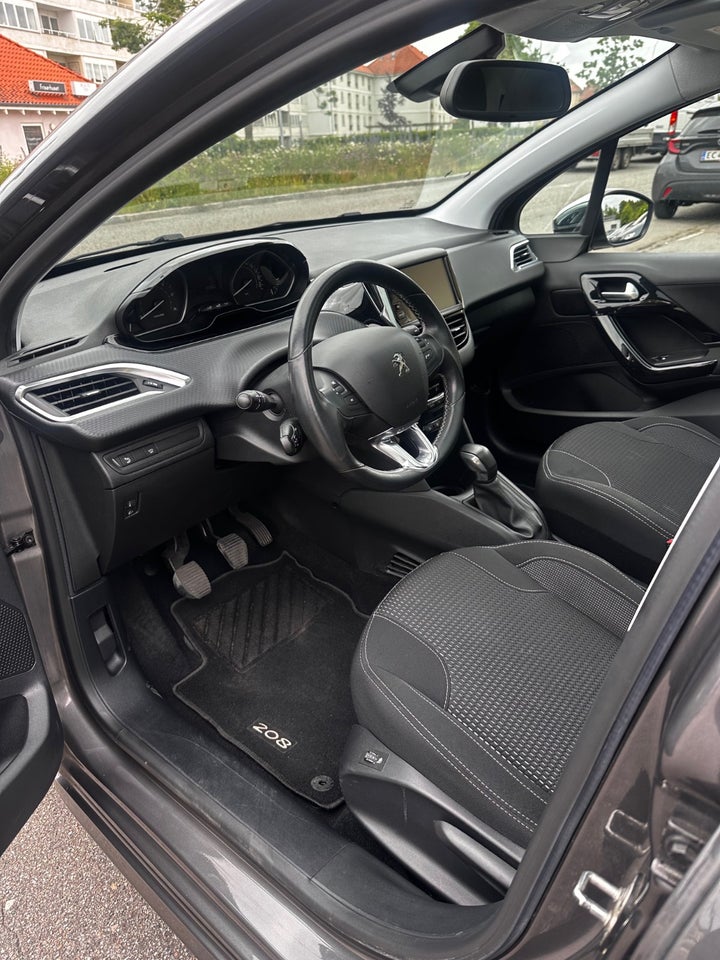 Peugeot 208 1,6 BlueHDi 100 Allure 5d
