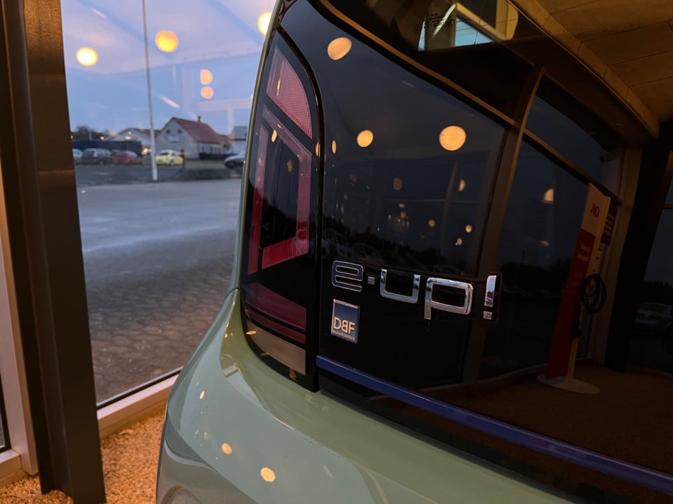 VW e-Up! 5d