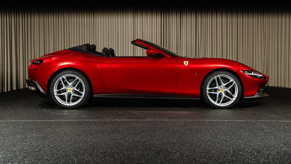 Ferrari Roma 3,9 Spider DCT 2d