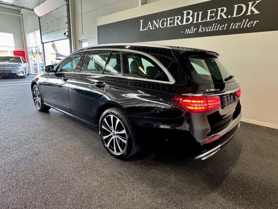 Mercedes E300 de 2,0 stc. aut. 4Matic 5d