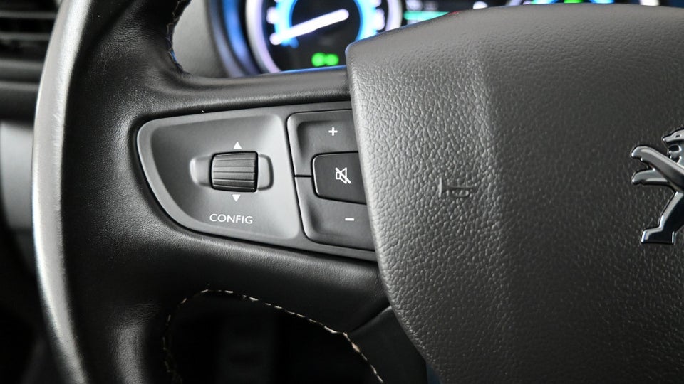 Peugeot e-Expert 50 L2 Premium Van