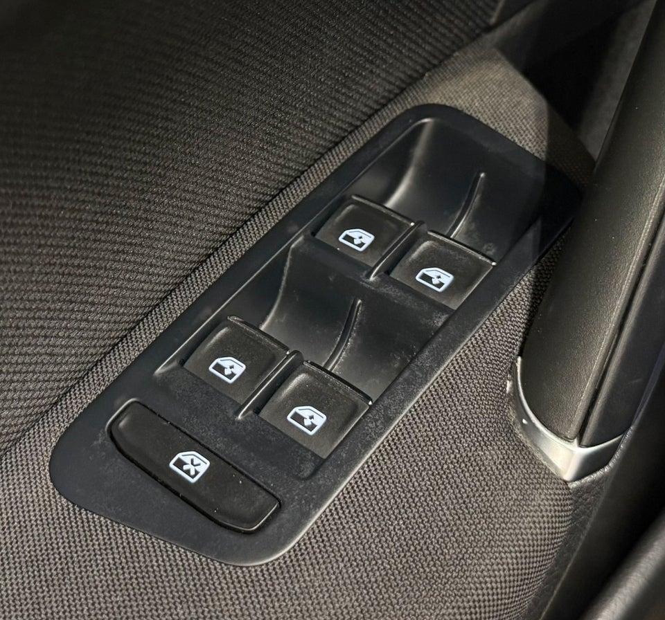 VW Golf VII 1,4 GTE DSG 5d