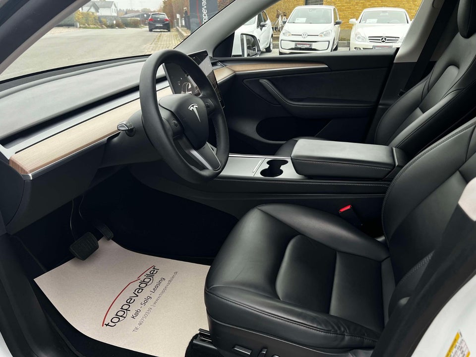 Tesla Model Y Long Range AWD 5d