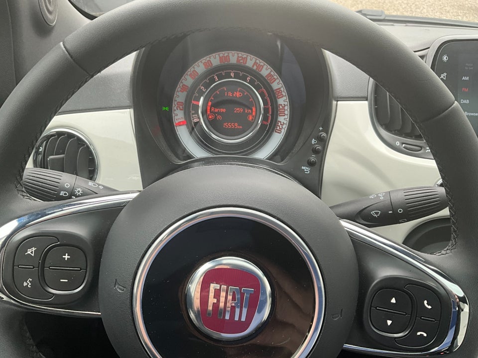 Fiat 500 1,0 Hybrid Dolcevita 3d