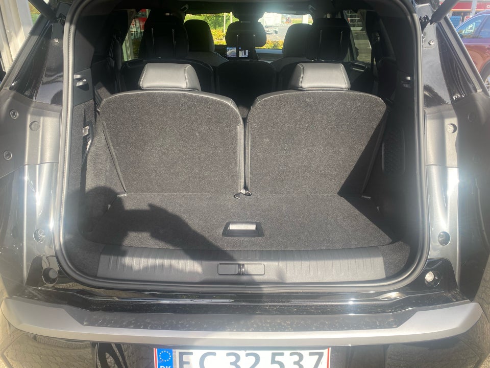 Peugeot e-5008 77 GT Pack 7prs 5d