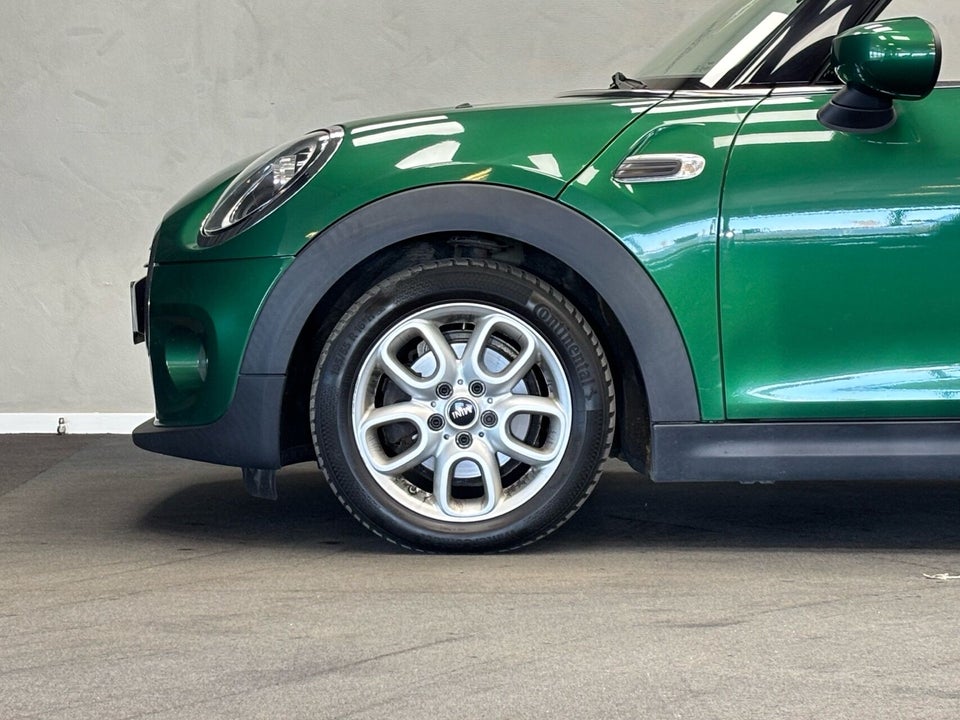 MINI Cooper 1,5 Essential Cabriolet aut. 2d