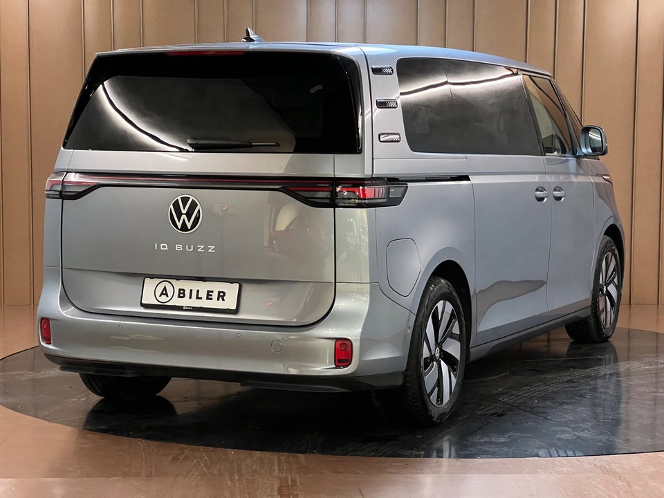 VW ID.Buzz 86 7prs LWB 5d