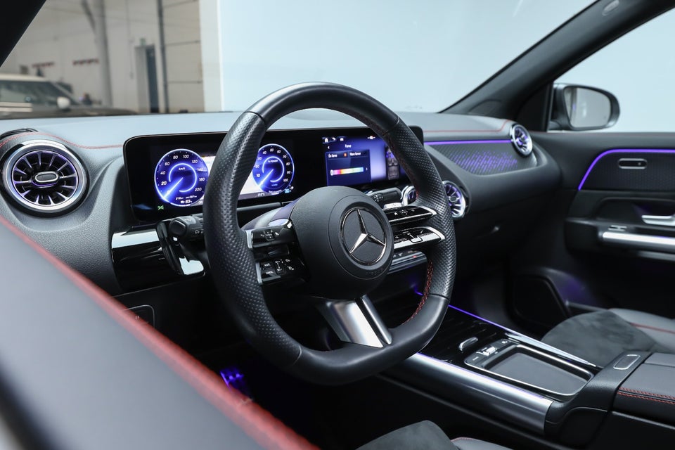 Mercedes EQA350 AMG Advance 4Matic 5d