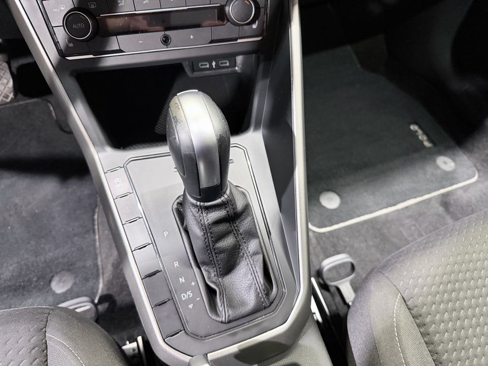 VW Polo 1,0 TSi 95 Comfortline Connect DSG 5d