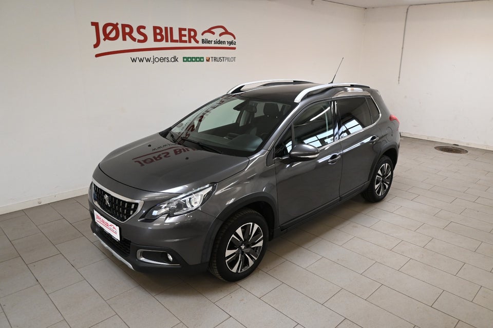 Peugeot 2008 1,2 e-THP 110 Selection Sky 5d
