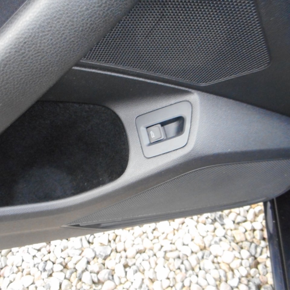 VW Passat 2,0 TDi 150 Comfortline 4d