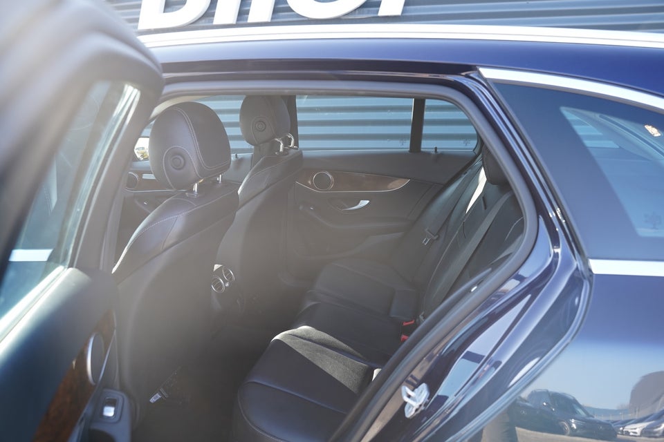 Mercedes C200 2,0 Avantgarde stc. aut. 5d