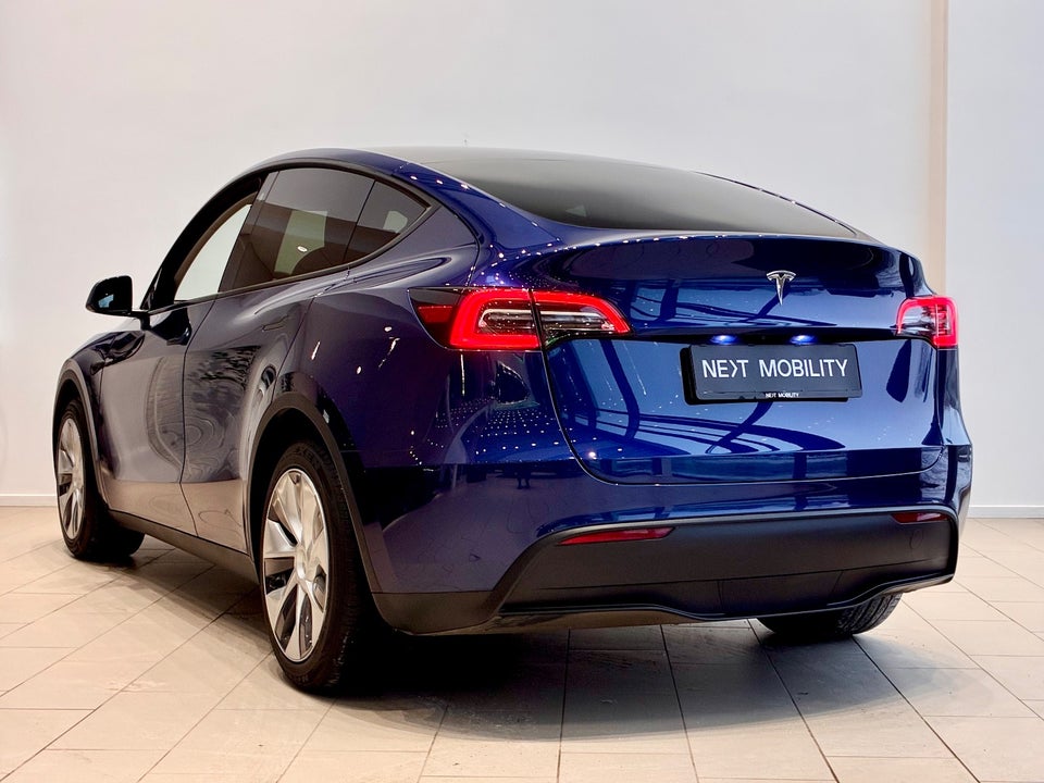 Tesla Model Y RWD 5d