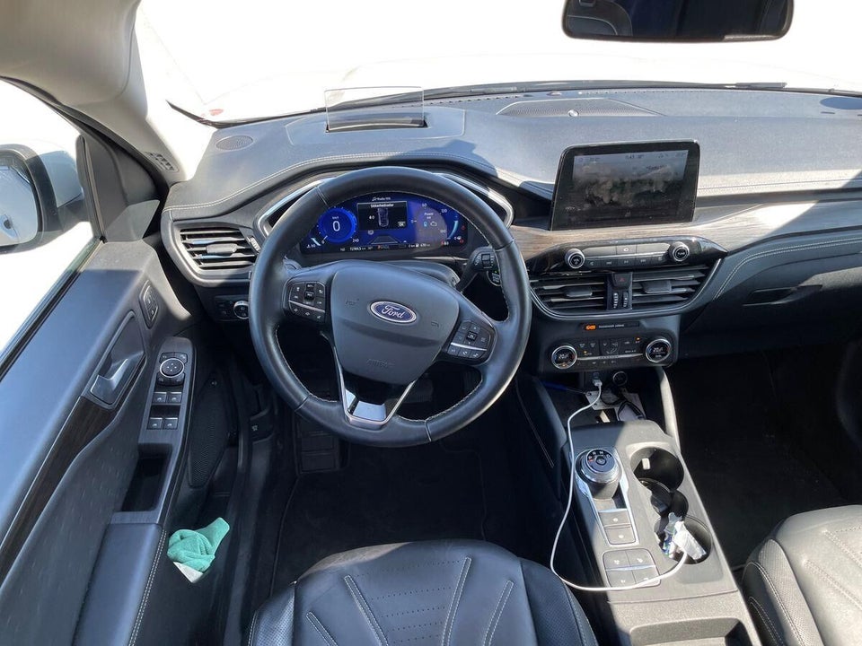 Ford Kuga 2,5 PHEV Vignale CVT 5d