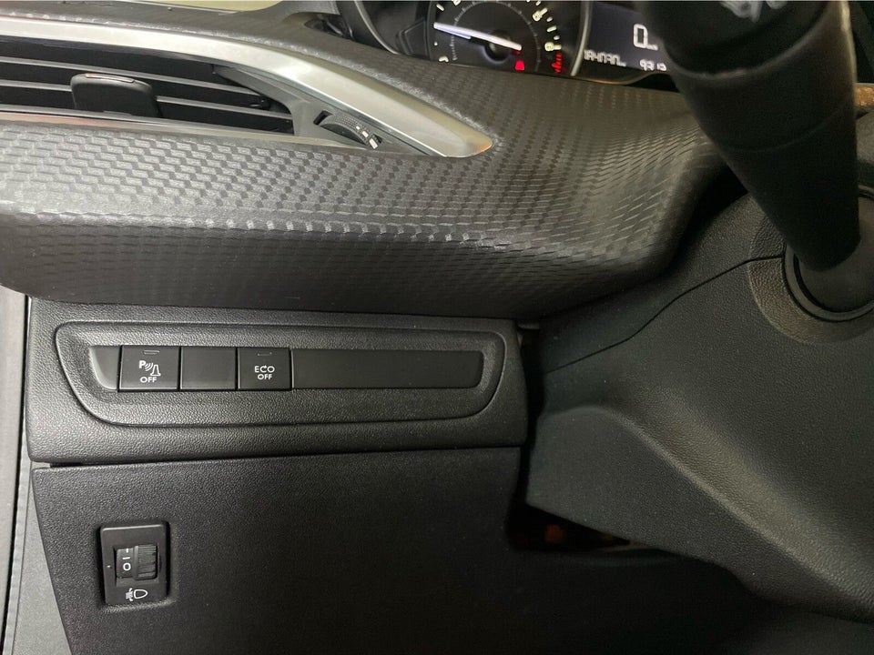 Peugeot 208 1,2 e-THP 110 Sport 5d