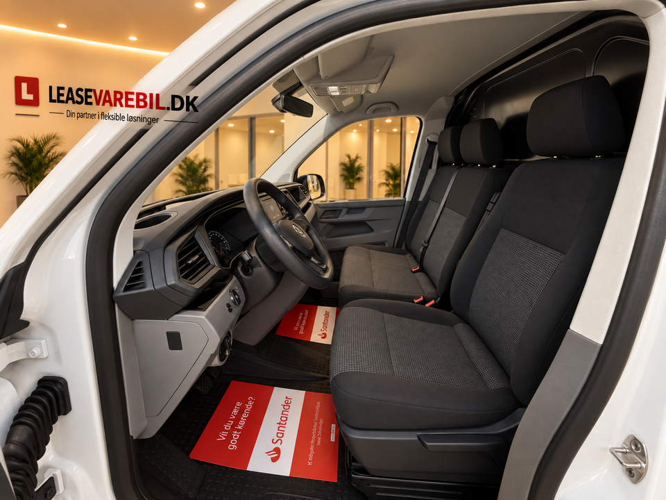 VW Transporter 2,0 TDi 150 Kassevogn DSG lang