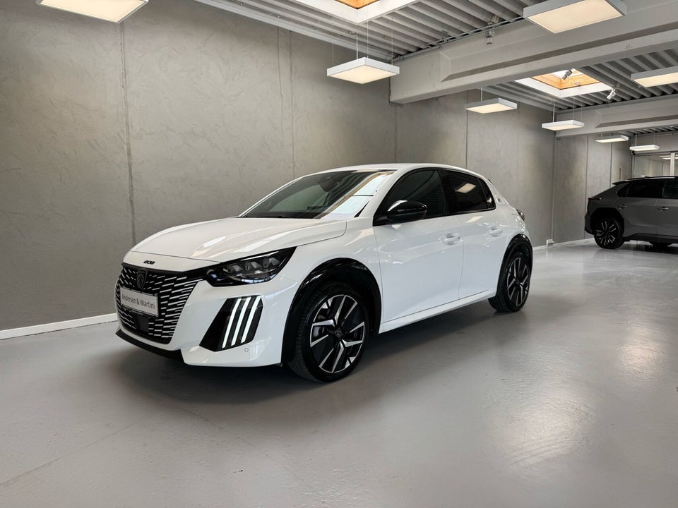 Peugeot e-208 54 GT 5d
