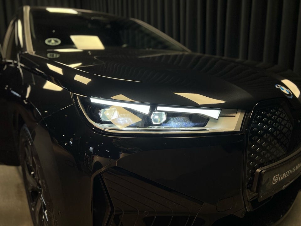 BMW iX xDrive40 5d