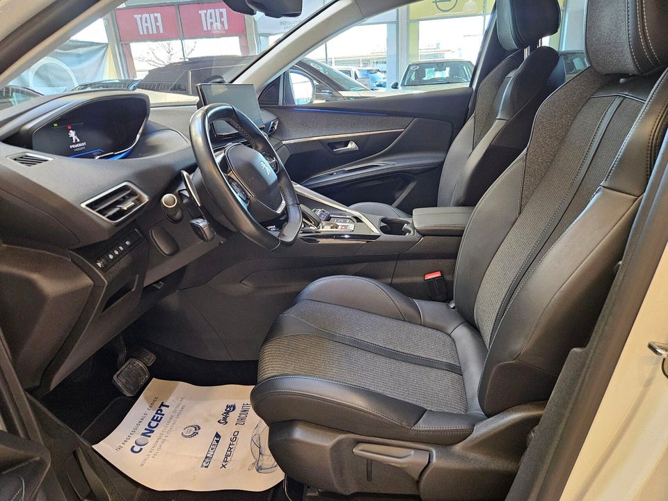 Peugeot 3008 1,6 Hybrid Performance Sport Limited EAT8 5d