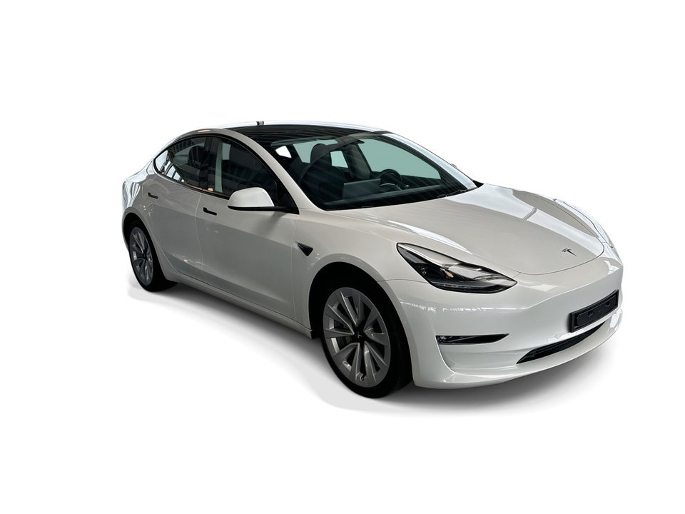 Tesla Model 3 Long Range AWD 4d