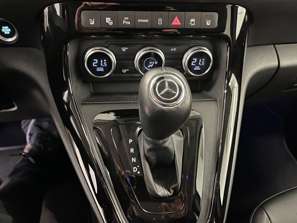 Mercedes EQT200 Premium Plus L1 5d