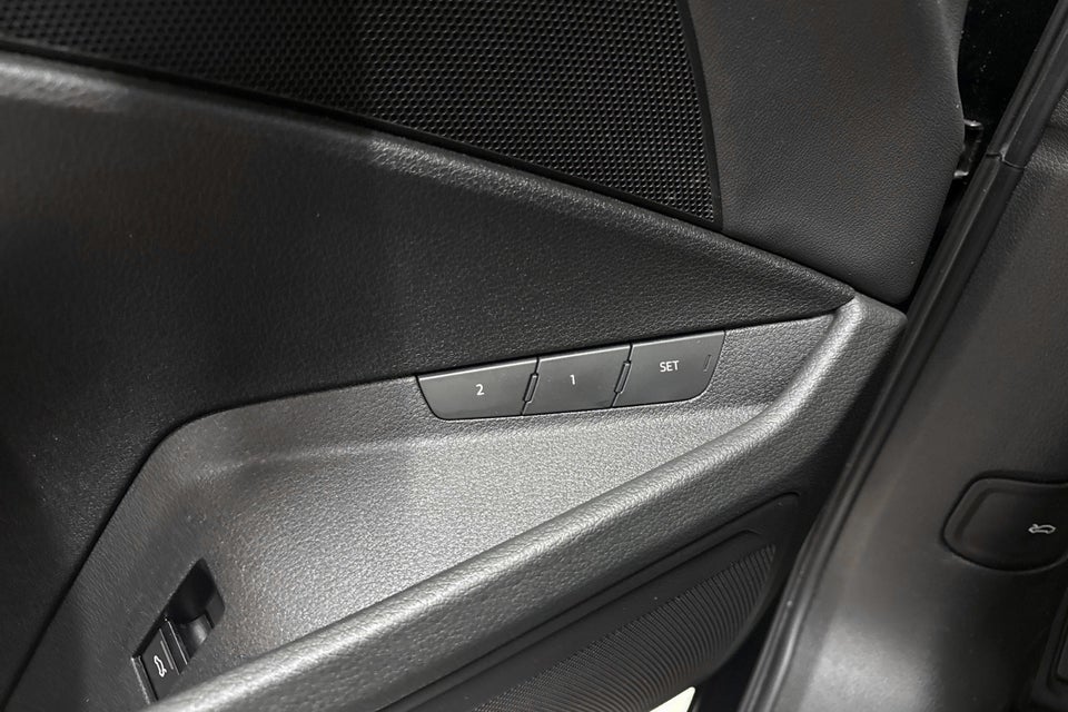 Audi e-tron 55 Advanced quattro 5d