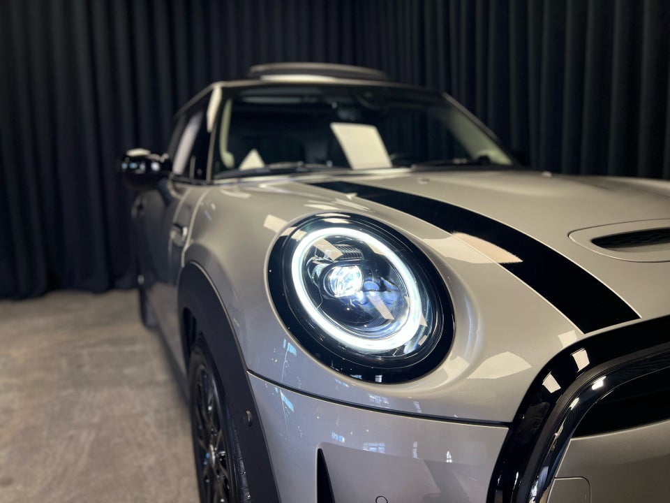 MINI Cooper SE Edition Premium Plus 3d