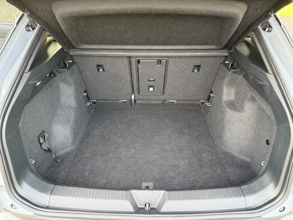 VW ID.4 77 Pro Performance 75 Years Edition 5d