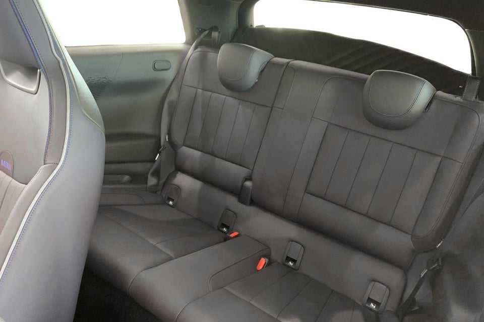 MINI Cooper SE Favoured Trim XL 3d
