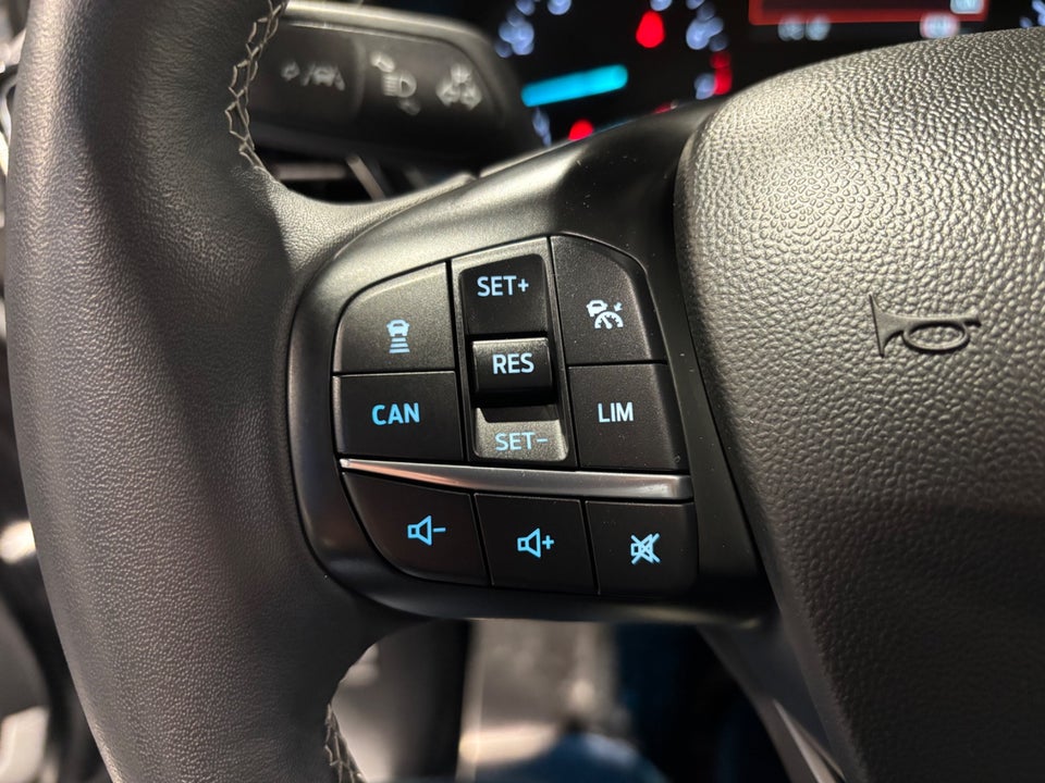 Ford Fiesta 1,0 EcoBoost mHEV Titanium 5d