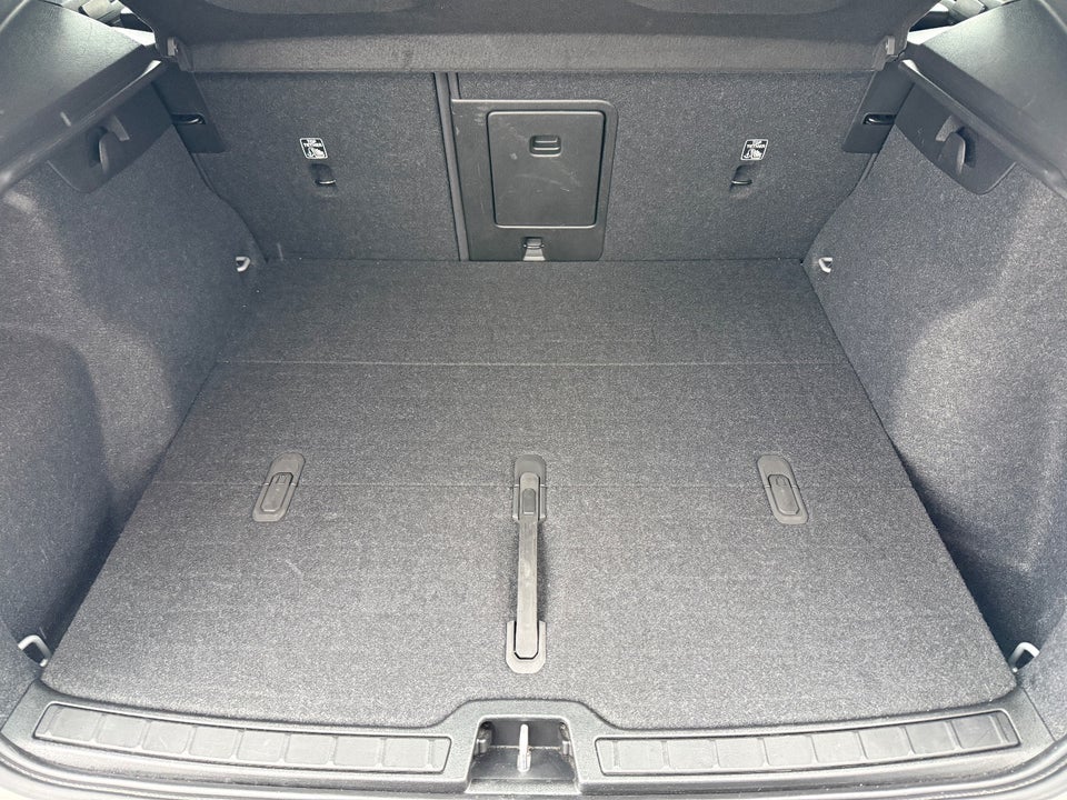 Volvo XC40 P6 ReCharge Ultimate 5d