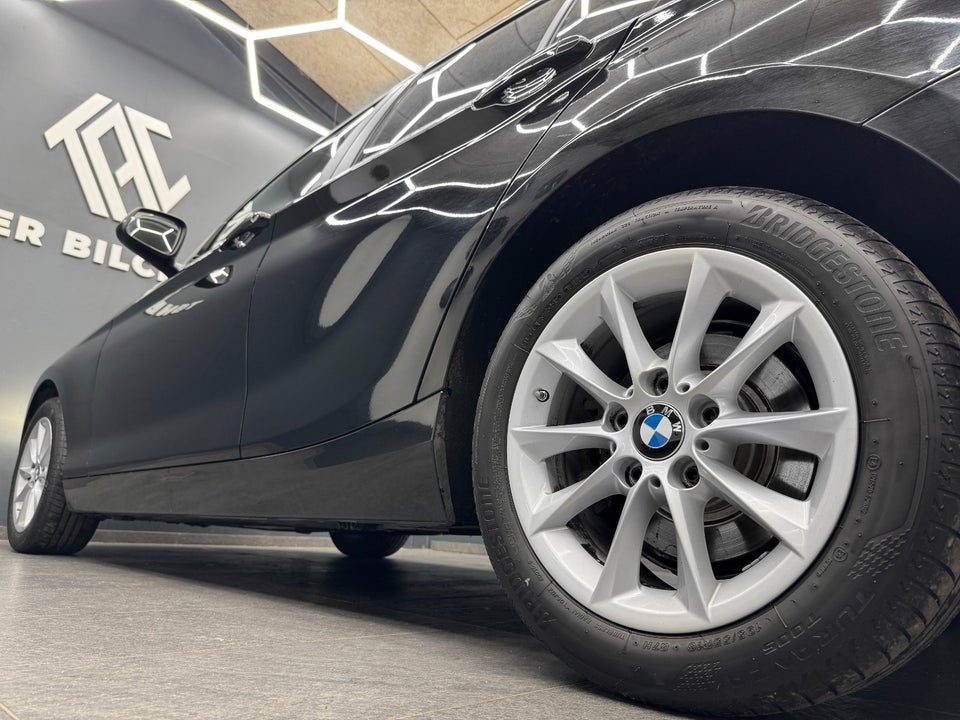 BMW 118d 2,0 Advantage aut. 5d