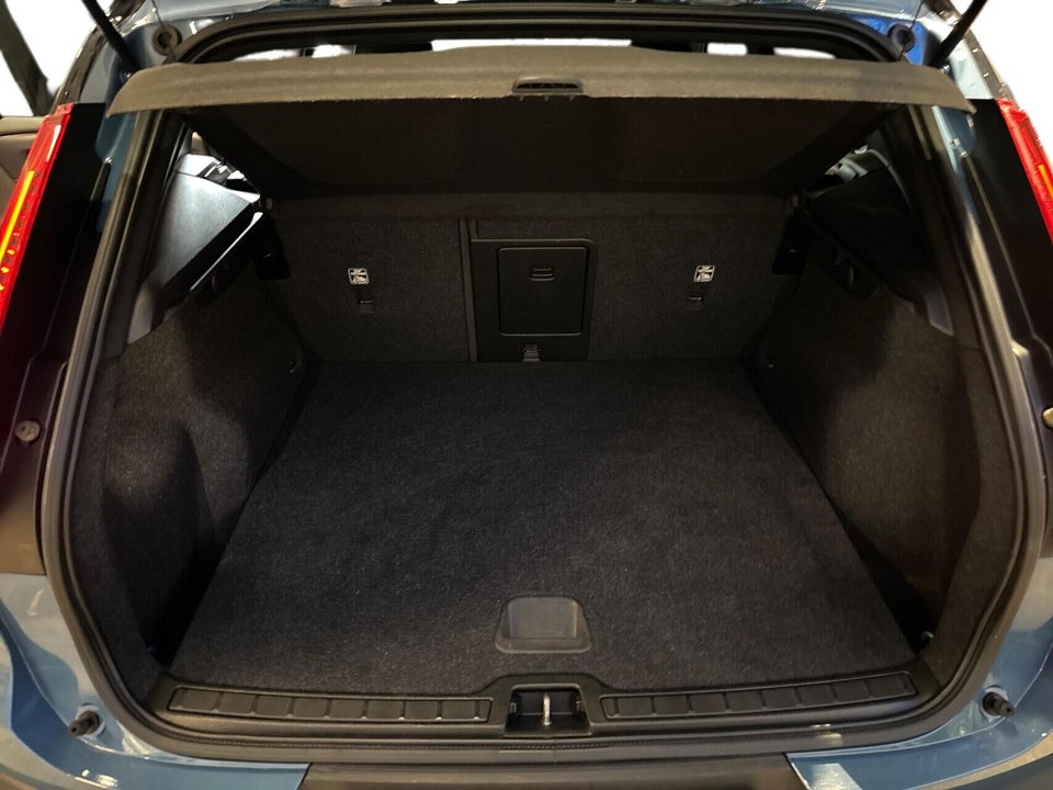 Volvo XC40 ReCharge Extended Range Core 5d