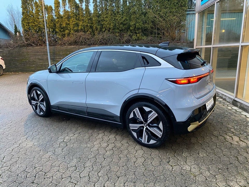 Renault Megane E-Tech 60 Iconic 5d