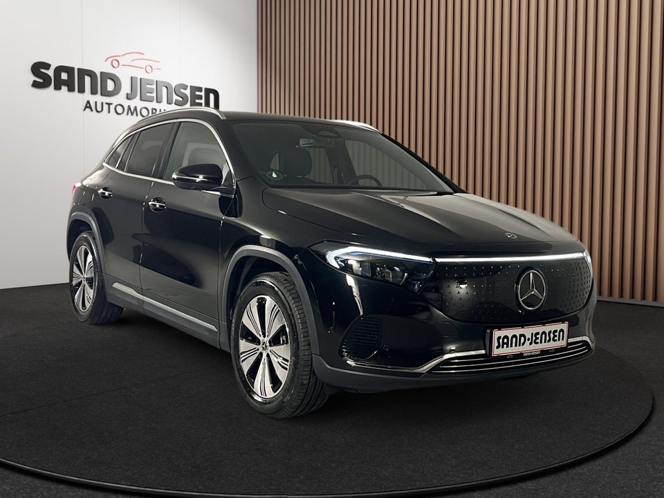 Mercedes EQA300 Progressive 4Matic 5d