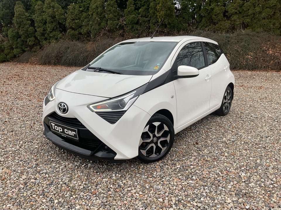 Toyota Aygo 1,0 VVT-i x-plore 5d