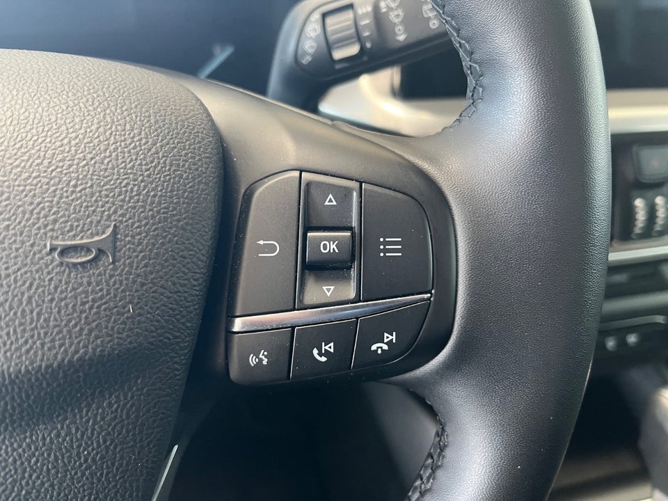 Ford Focus 1,0 EcoBoost mHEV Titanium stc. DCT 5d