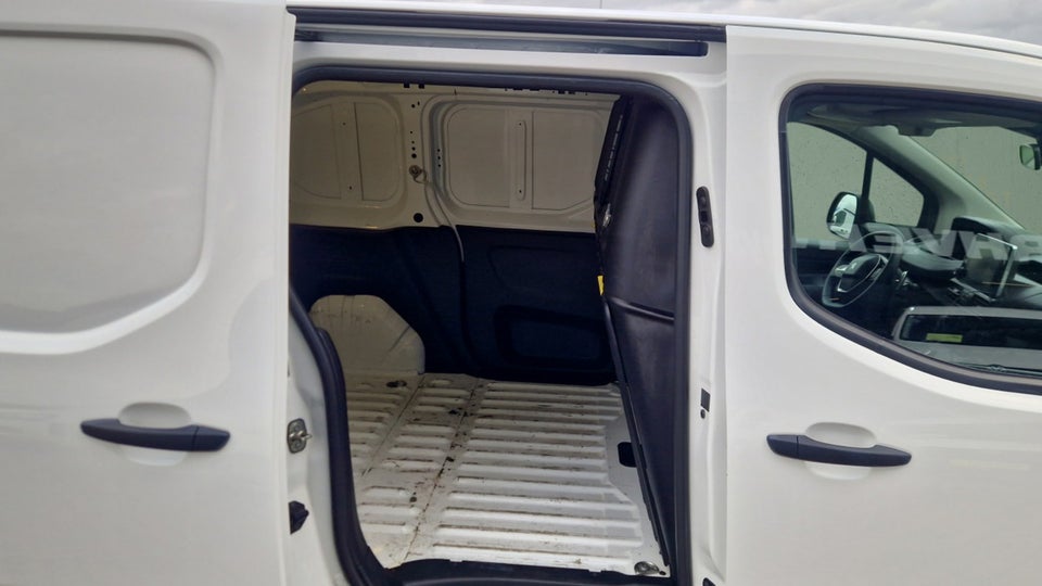 Peugeot Partner 1,5 BlueHDi 130 L1V1 Plus EAT8 Van