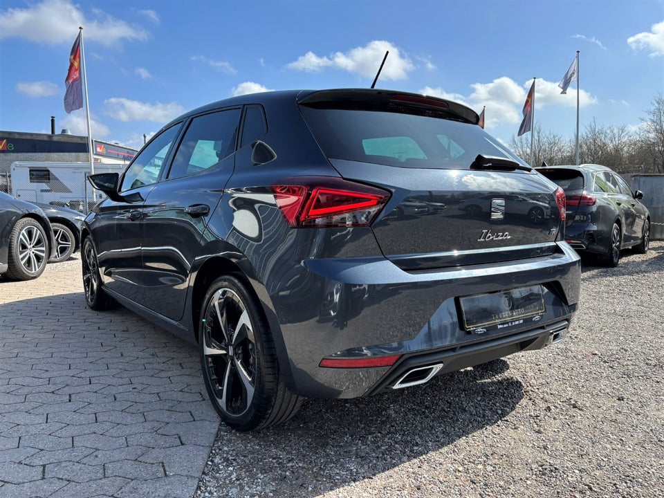 Seat Ibiza 1,0 TSi 110 FR DSG 5d