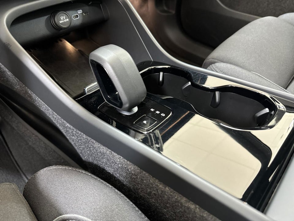 Volvo XC40 P6 ReCharge Pro 5d