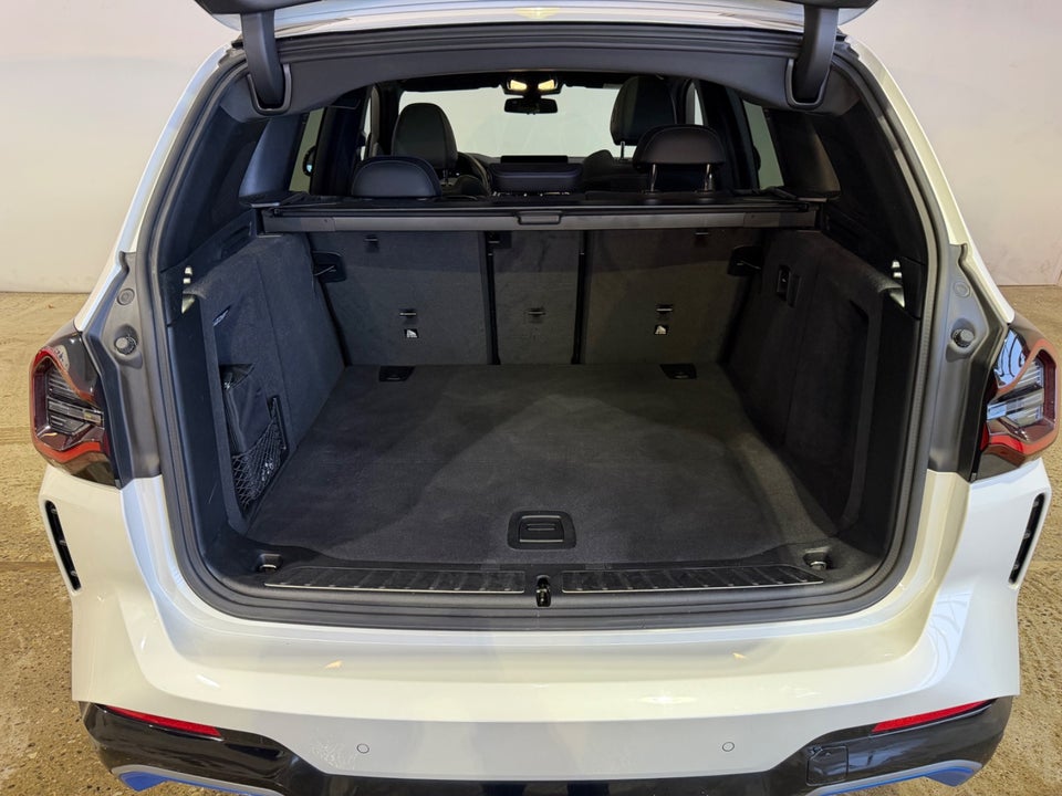 BMW iX3 Charged Plus M-Sport 5d