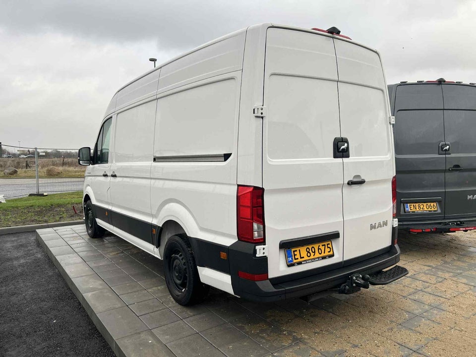 MAN TGE 2,0 3.180 Kassevogn L3H3 aut. FWD