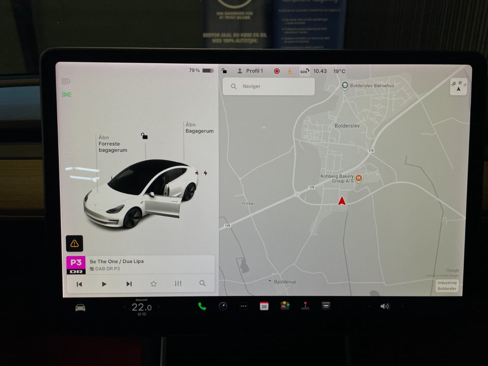Tesla Model 3 Standard Range+ RWD 4d