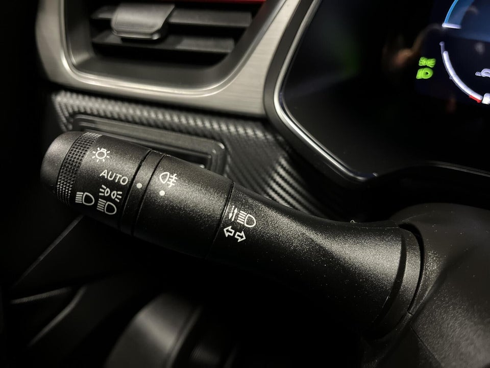 Renault Captur 1,6 E-Tech R.S. Line 5d