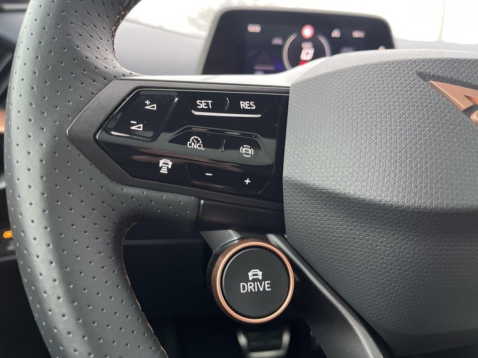 Cupra Tavascan 77 VZ Adrenaline 5d