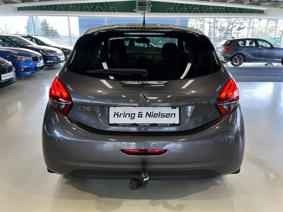 Peugeot 208 1,6 BlueHDi 100 Desire Sky 5d