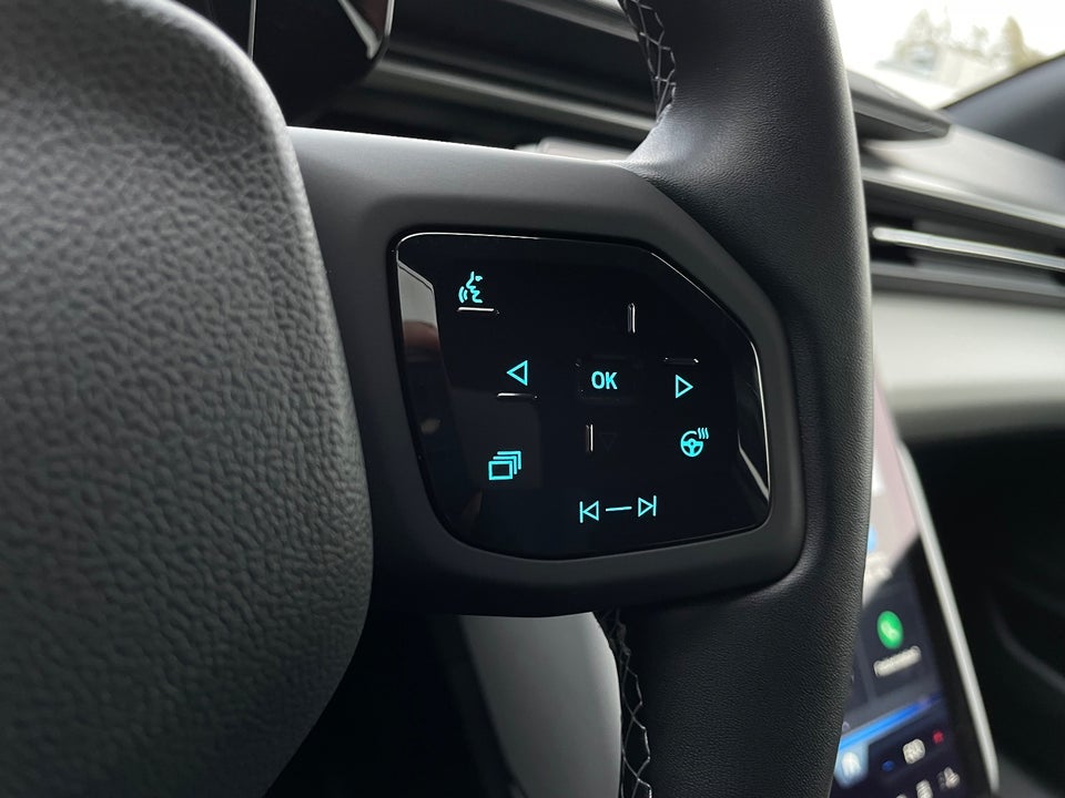 Ford Capri 77 Select Extended Range 5d