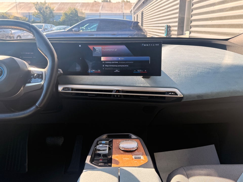 BMW iX xDrive40 5d