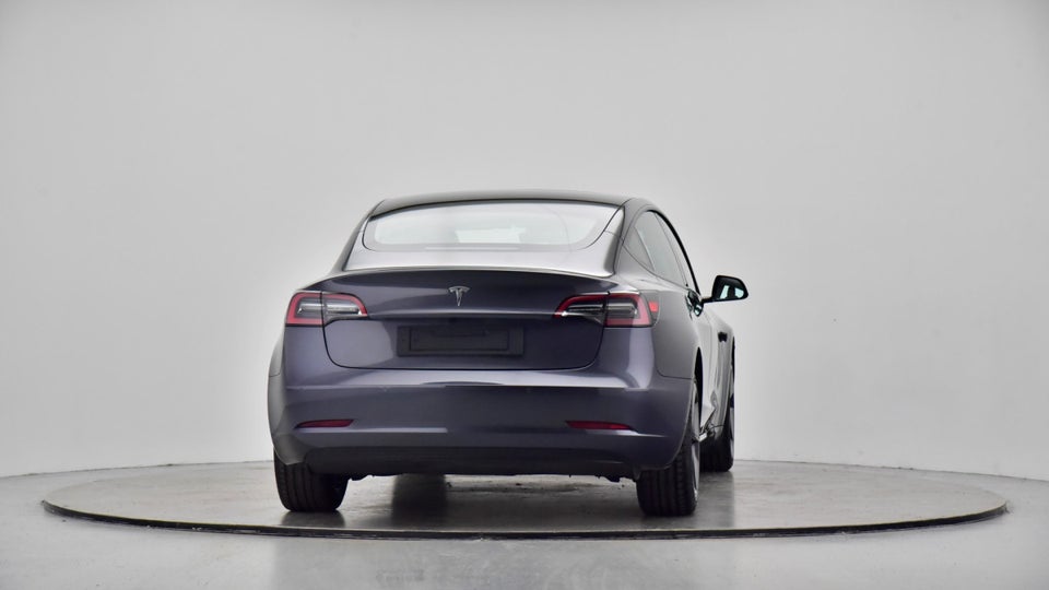 Tesla Model 3 RWD 4d