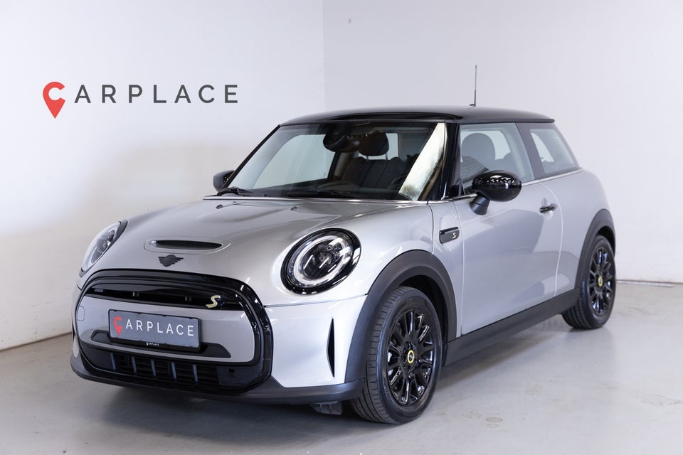 MINI Cooper SE Essential 3d